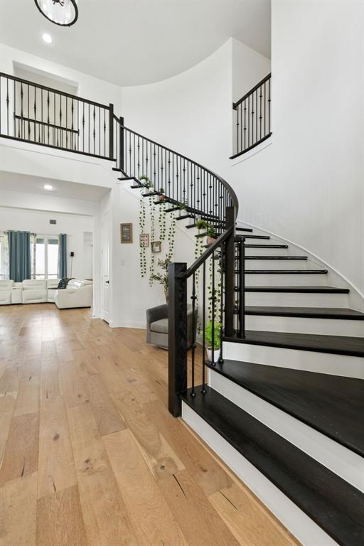 2037 Waterleaf Road