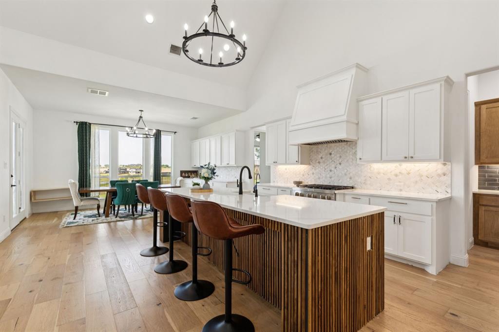 2037 Waterleaf Road