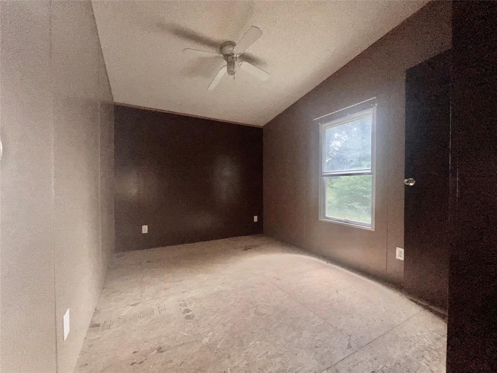 ABST: 292, SUR: R GILES - Residential