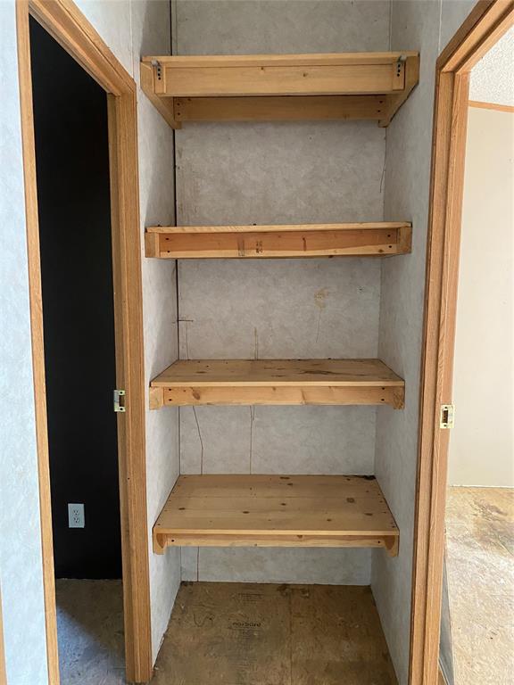 ABST: 292, SUR: R GILES - Residential