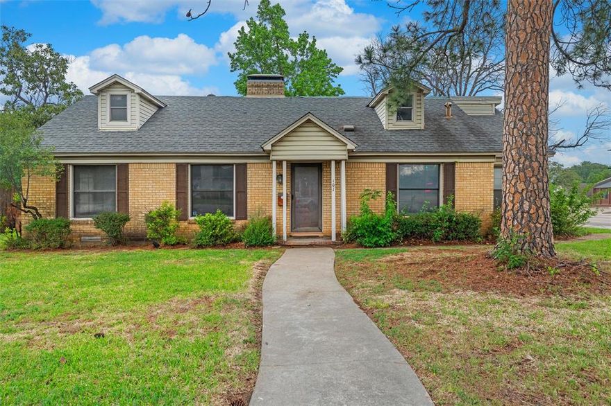 Do not miss out on this outstanding opportunity in the shadows of UTA, only moments from the Arlington Entertainment Zone. We offer a treed lot in excess of a half acre , hard to find in this area for this price. We offer a classic design harkening back to the 40s and 50s, just waiting for you to put a more modern spin on it. Our front living area boasts a spacious foot print with a fireplace and an adjacent formal dining accented, by hardwood floors. The second living area opens off the kitchen,both are perfect for entertaining or just relaxing. Our spacious kitchen allows you plenty of room to update it your way. We offer 2 bedrooms down with adjacent full bath, either one could be the primary bedroom. Our massive 2nd level bedroom with private bath can also be a 2nd primary bedroom, kids’ room, guest room or a man cave, your choice.