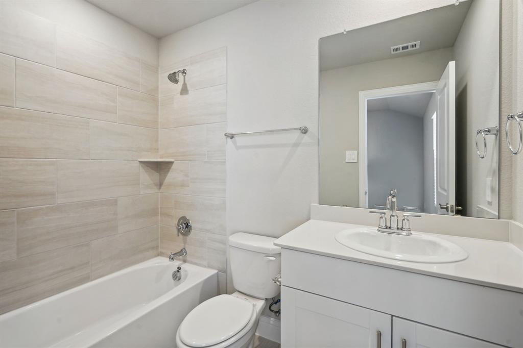 Lakehaven - Residential