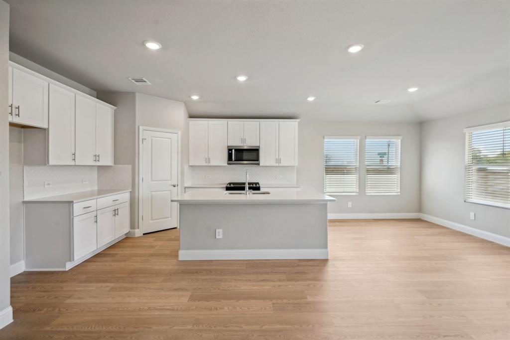 Lakehaven - Residential