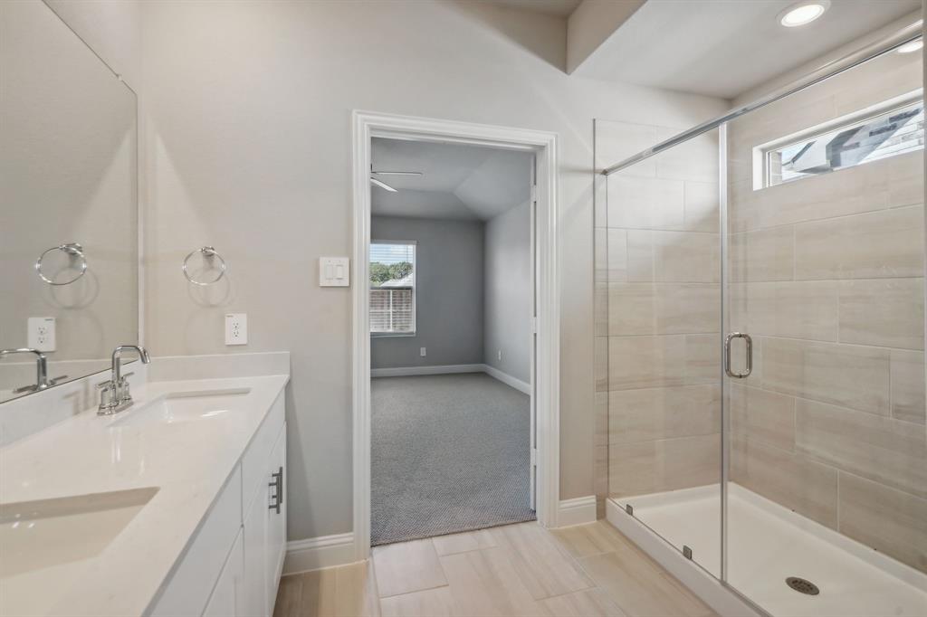 Lakehaven - Residential