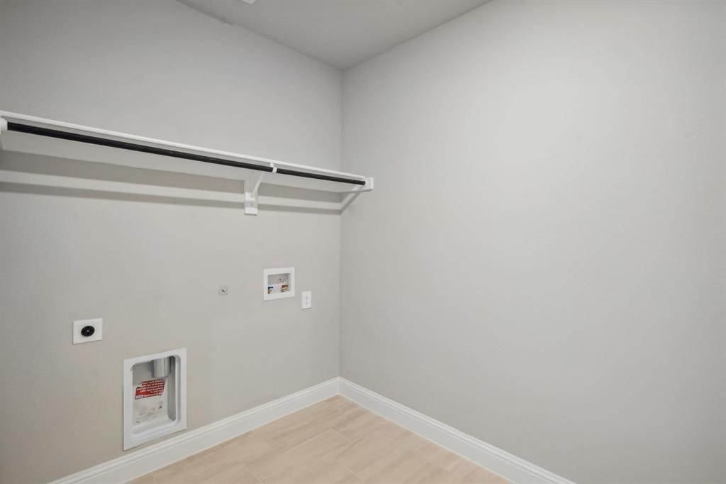 Lakehaven - Residential