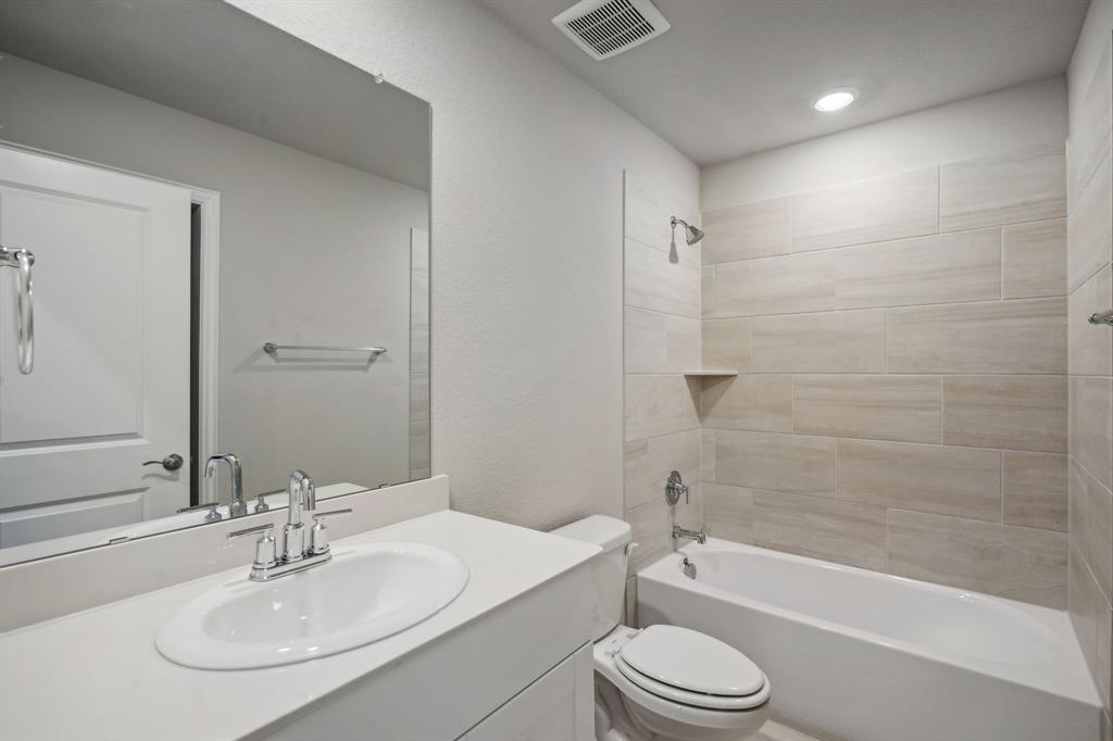 Lakehaven - Residential