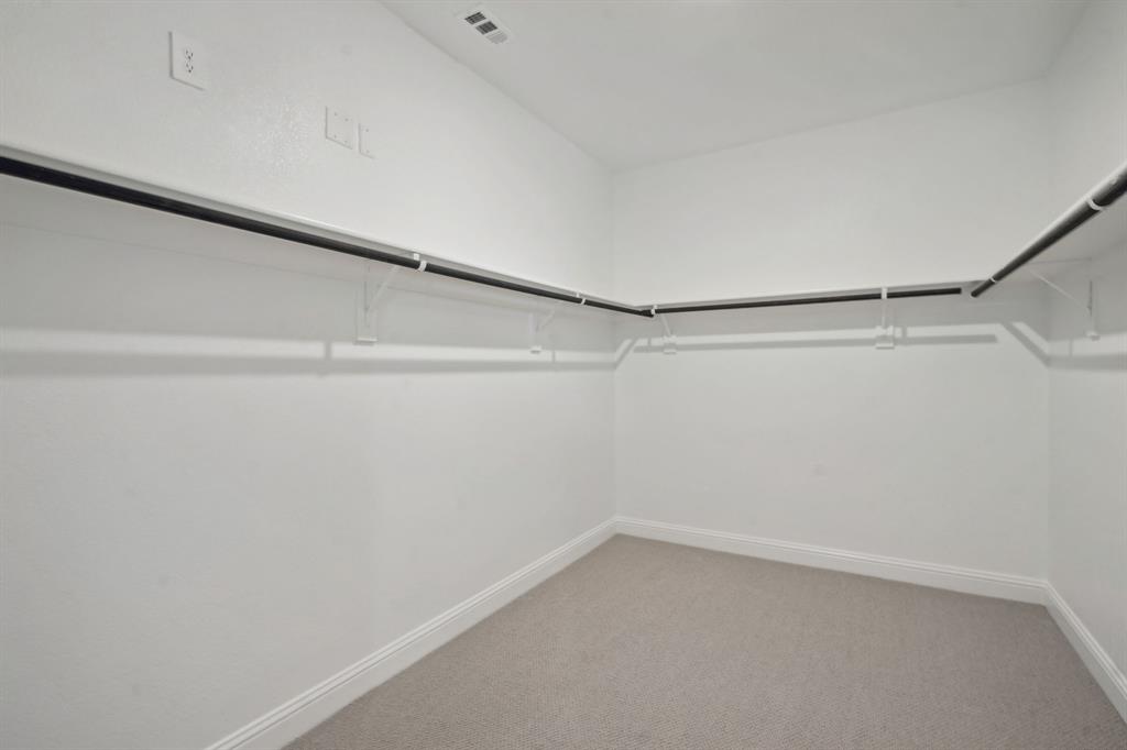 Lakehaven - Residential