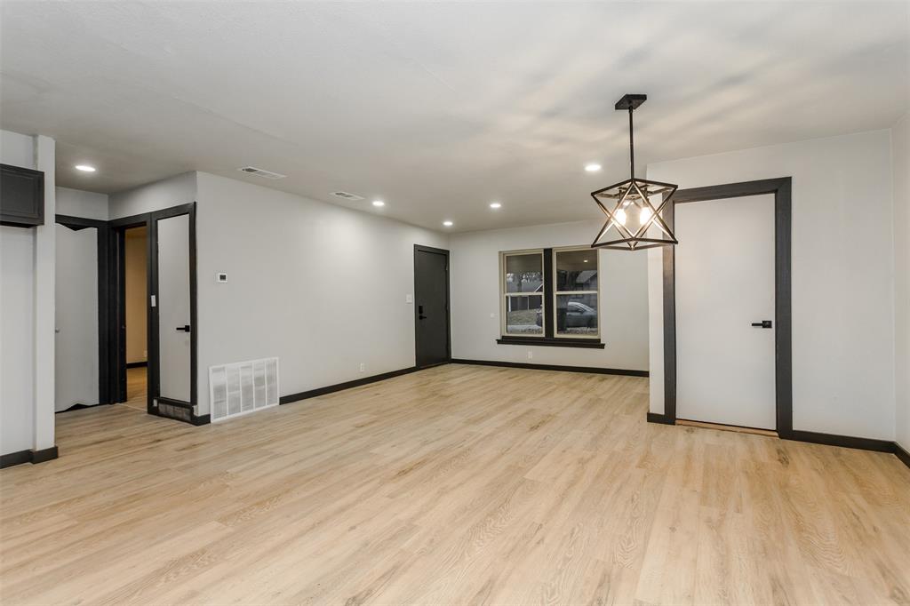 Chamberlain Arlington Heights 2nd - Residential