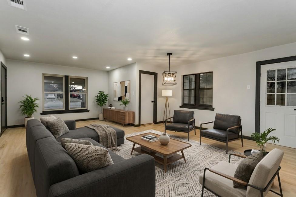 Chamberlain Arlington Heights 2nd - Residential