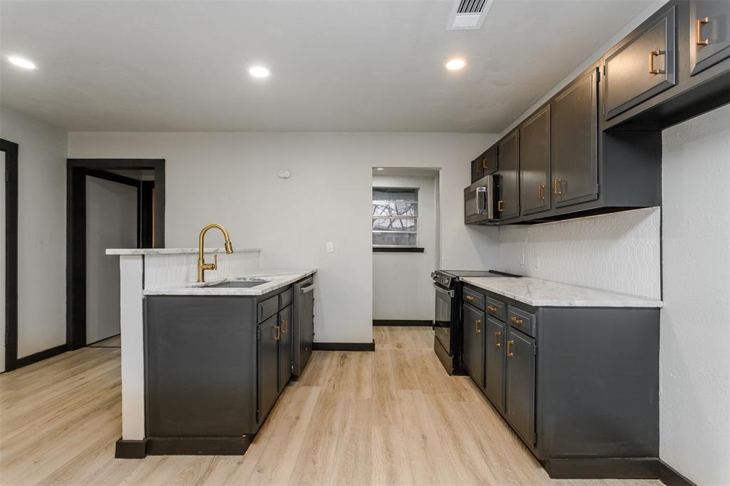 Chamberlain Arlington Heights 2nd - Residential