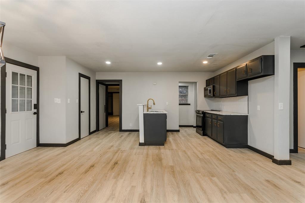 Chamberlain Arlington Heights 2nd - Residential