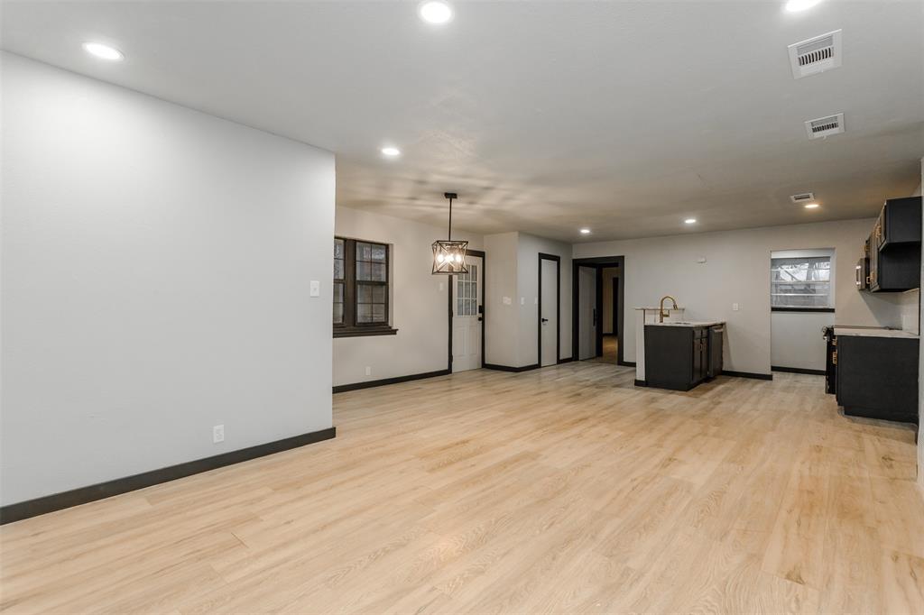 Chamberlain Arlington Heights 2nd - Residential