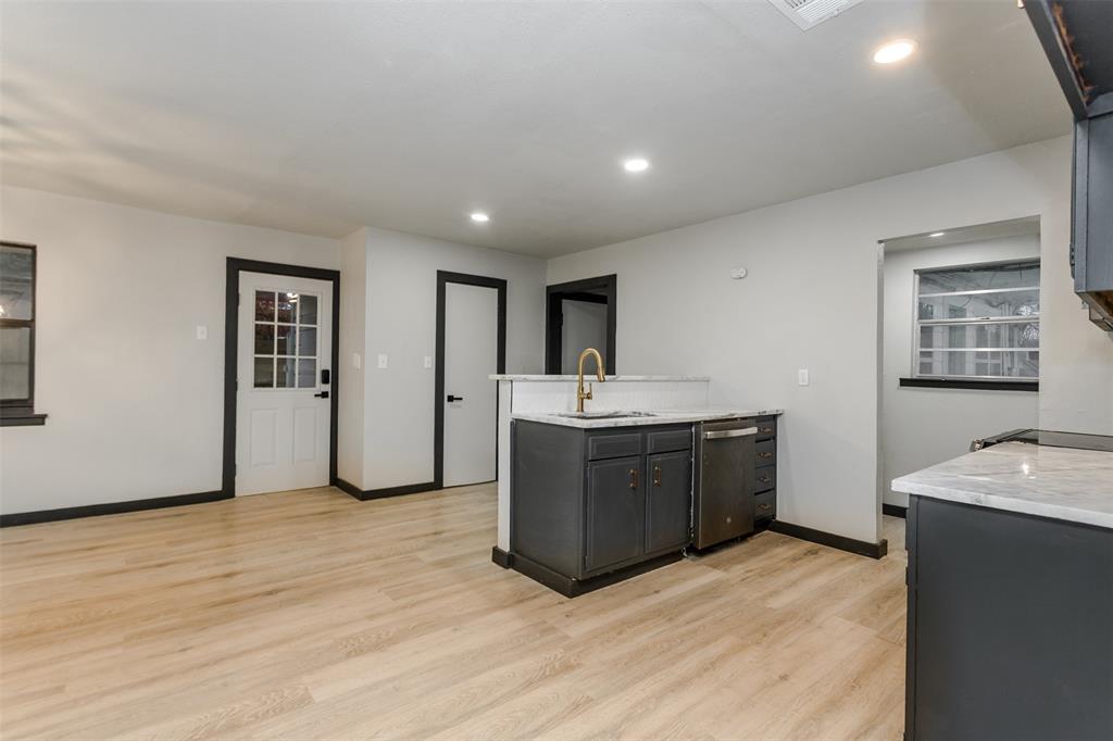 Chamberlain Arlington Heights 2nd - Residential