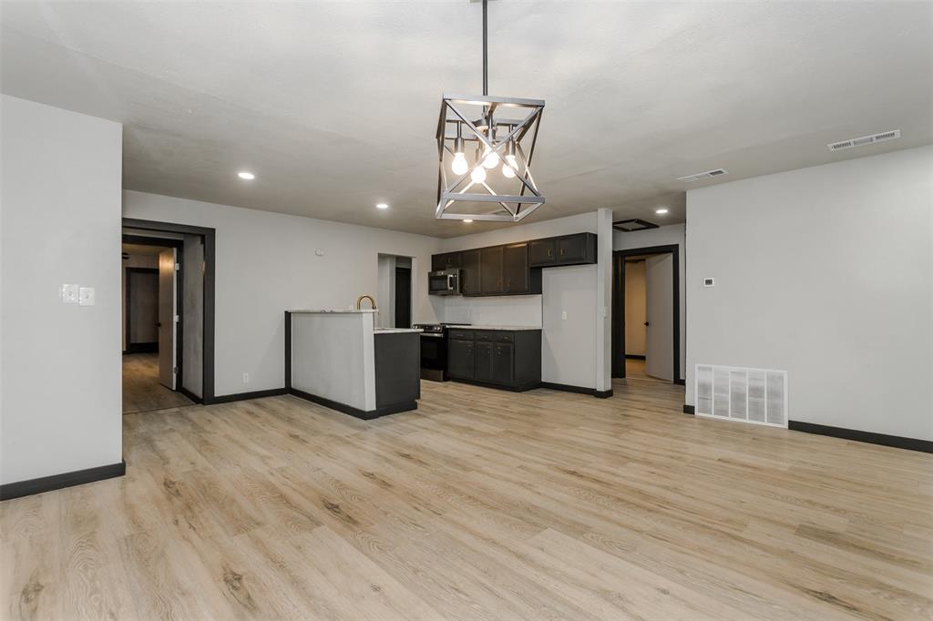 Chamberlain Arlington Heights 2nd - Residential