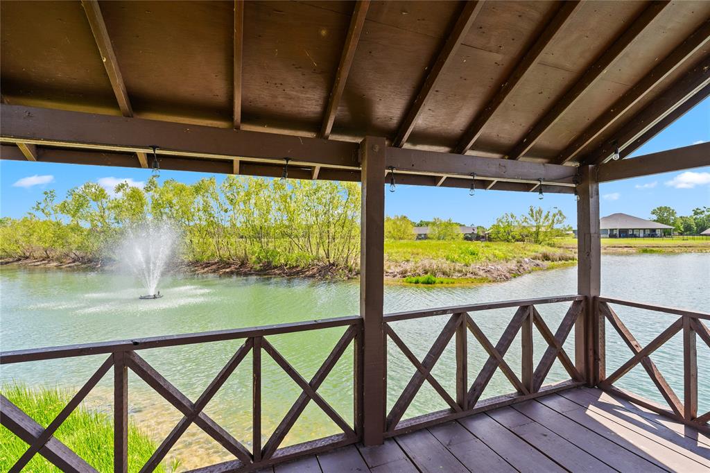 HONEYSUCKLE CREEK PH 2 & 3 - Residential