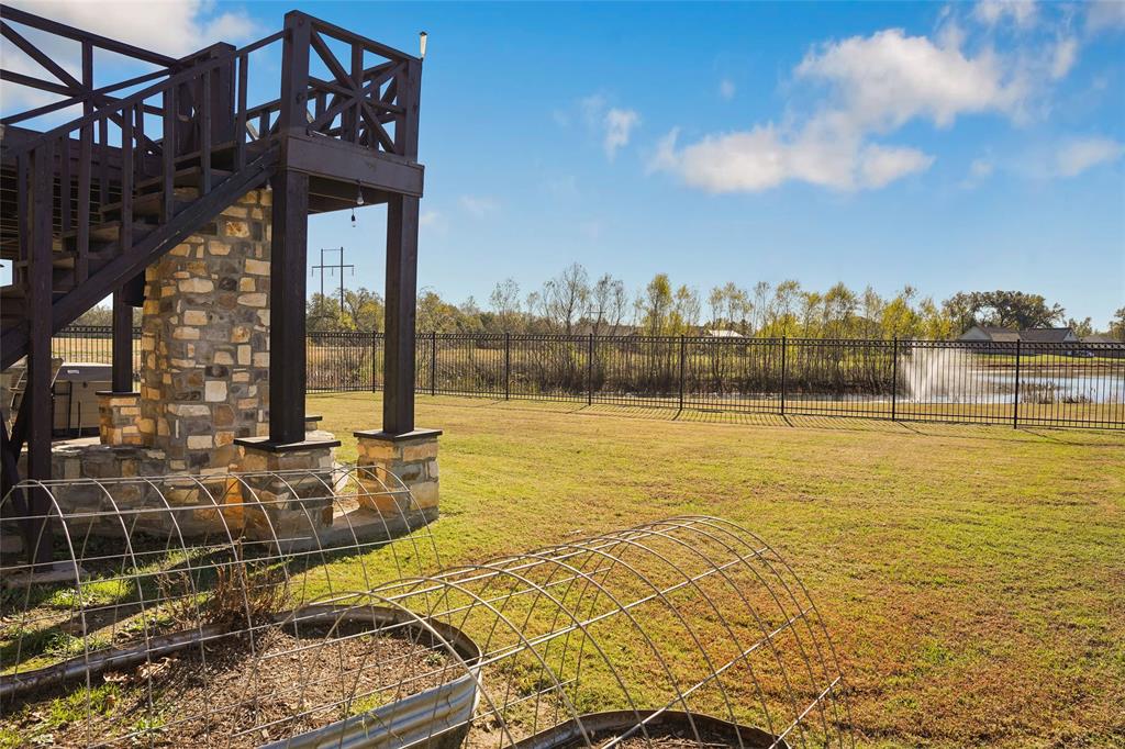 HONEYSUCKLE CREEK PH 2 & 3 - Residential