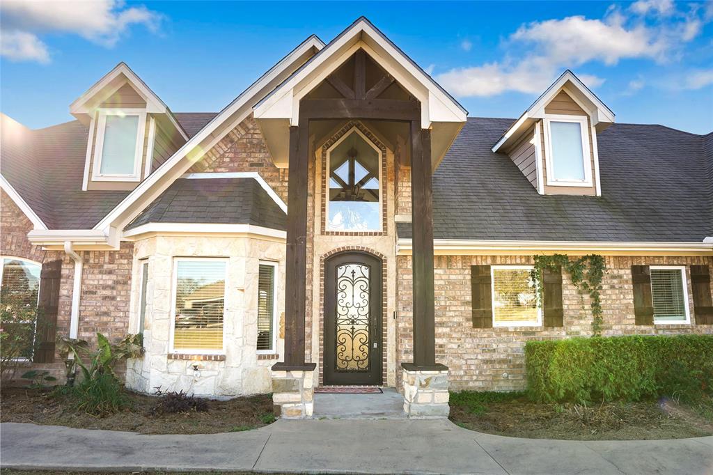 HONEYSUCKLE CREEK PH 2 & 3 - Residential