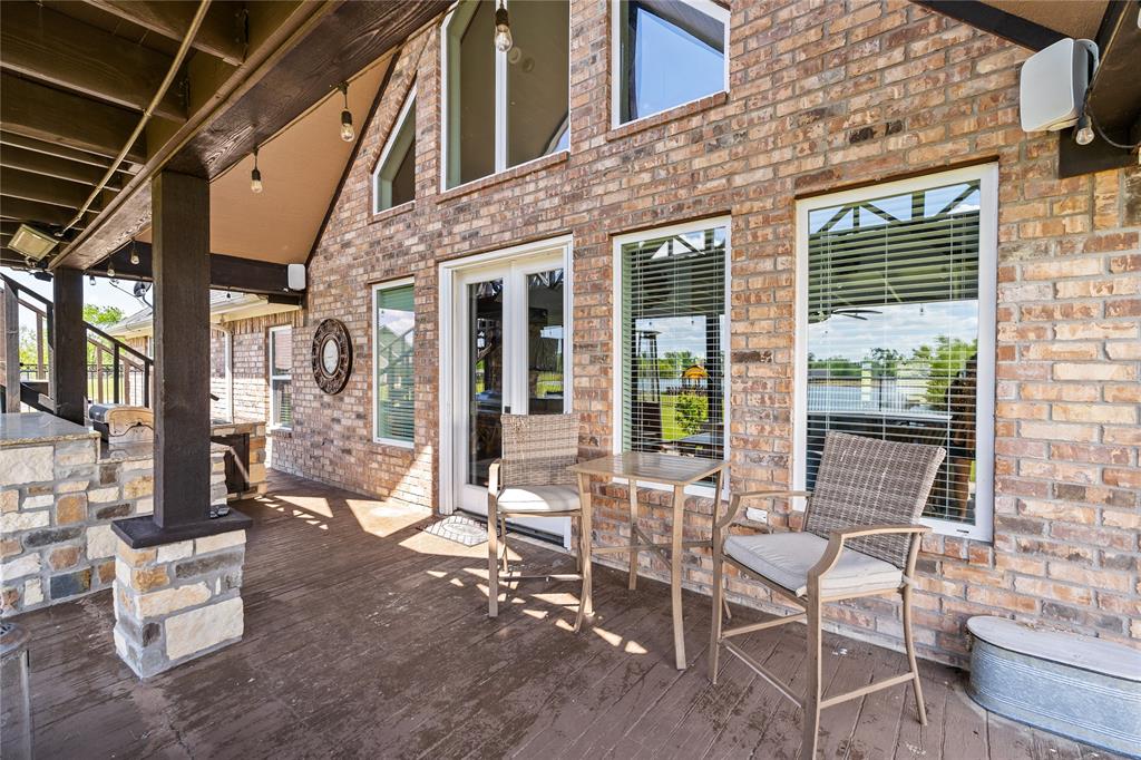 HONEYSUCKLE CREEK PH 2 & 3 - Residential