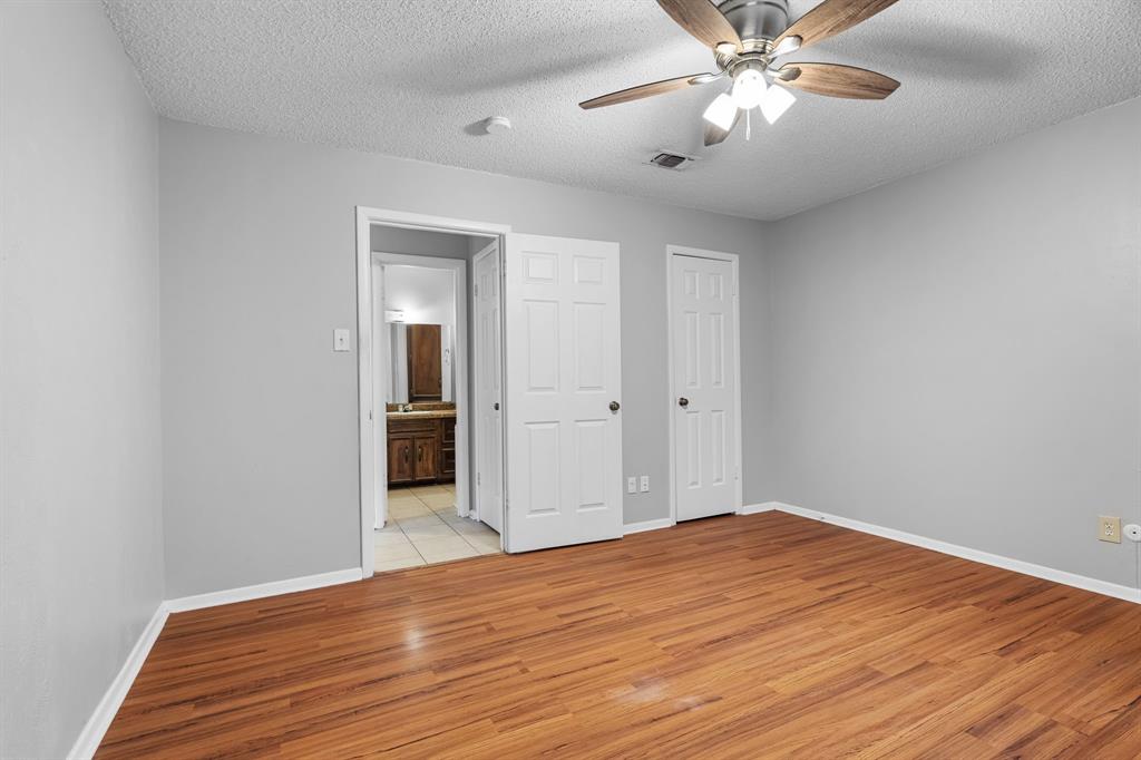 Oak Grove Addition-Hurst - Residential Lease