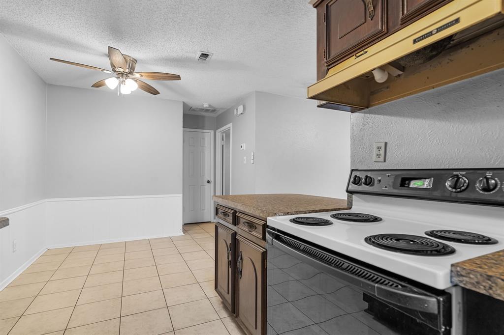 Oak Grove Addition-Hurst - Residential Lease