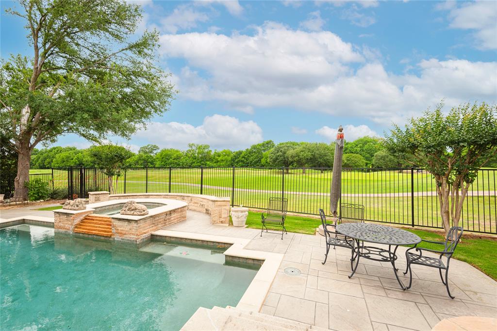 807 Glen Rose Drive