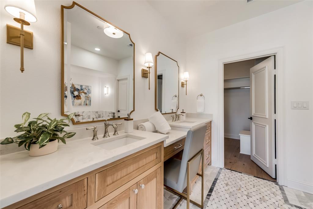 Walkers - Residential Lease