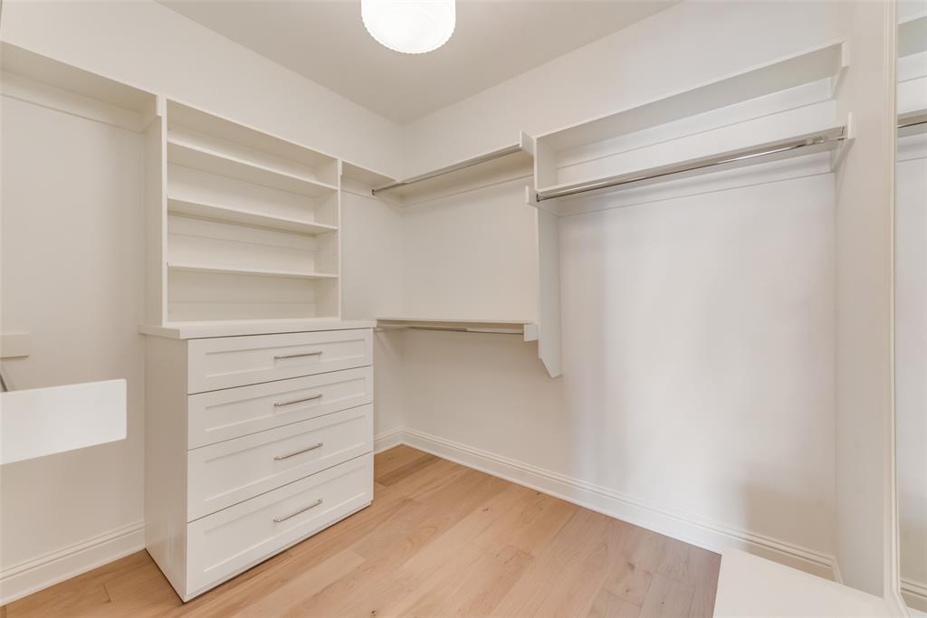 Walkers - Residential Lease