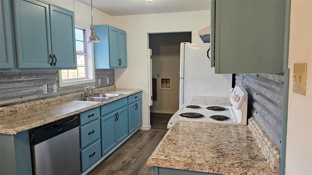 Harrell Add - Residential Lease