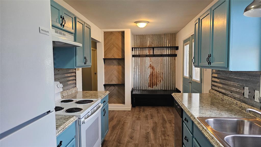 Harrell Add - Residential Lease