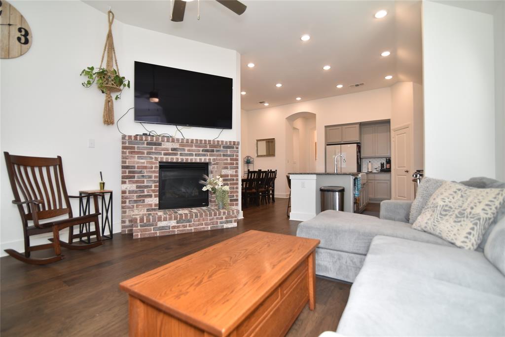 THE RESERVE - Residential