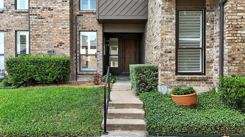 2204 W Park Boulevard 3203