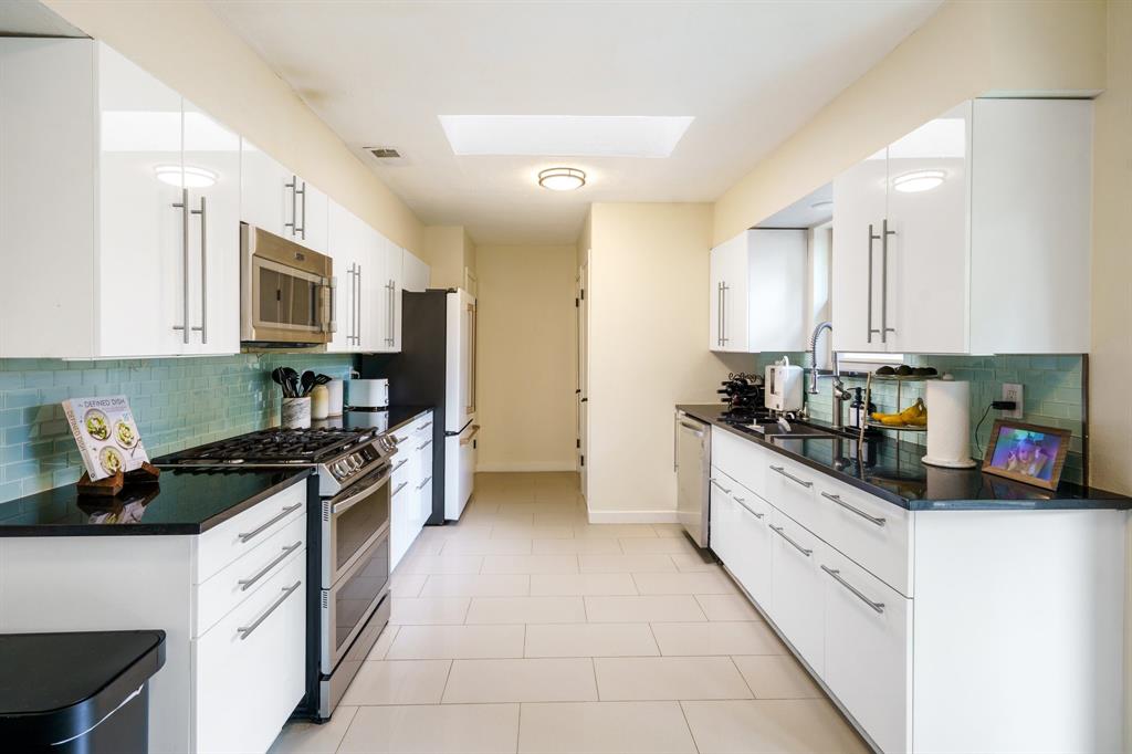 Crestbrook Estates - Residential