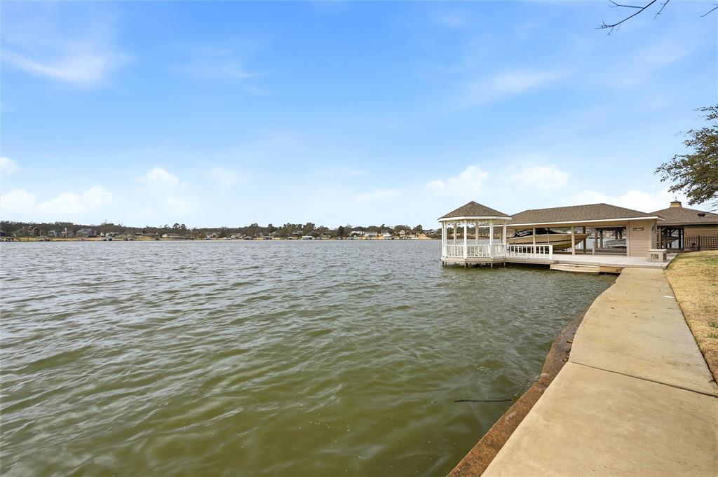 Lake Kiowa - Residential