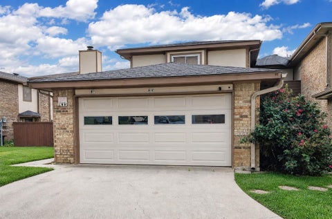 Photo of 88 Morrow Drive, Bedford, TX 76021 (MLS # 21295701)