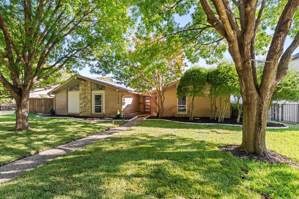 Lochwood Rev - Residential