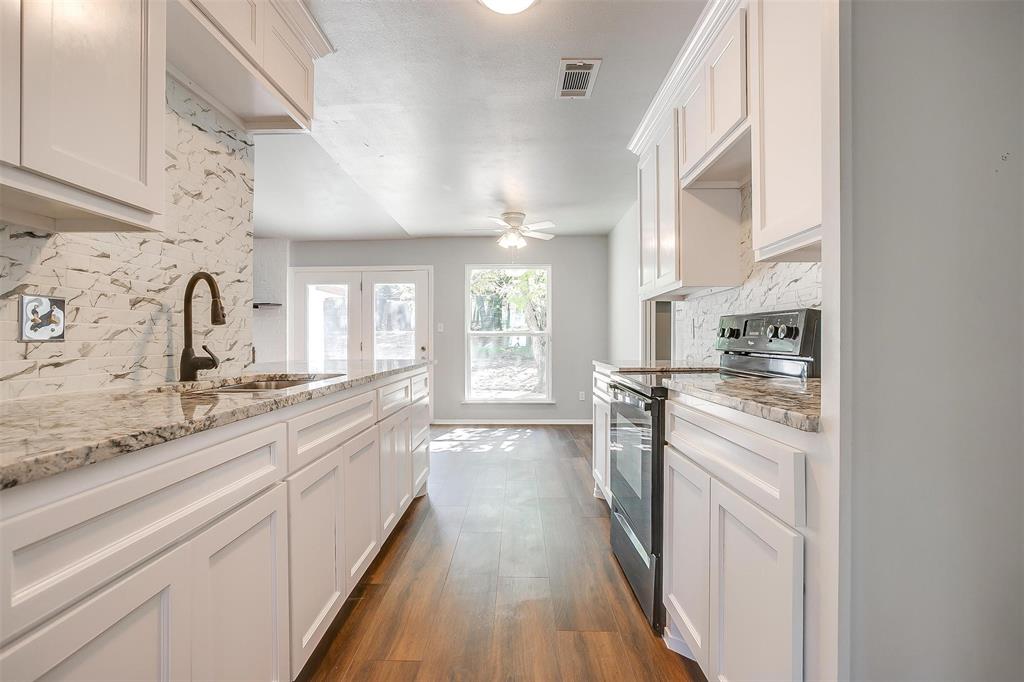 Thomas Jones Surv Abs #468 - Residential