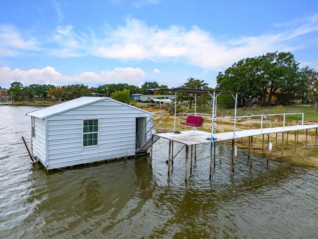 Lake Bowie Sub - Land