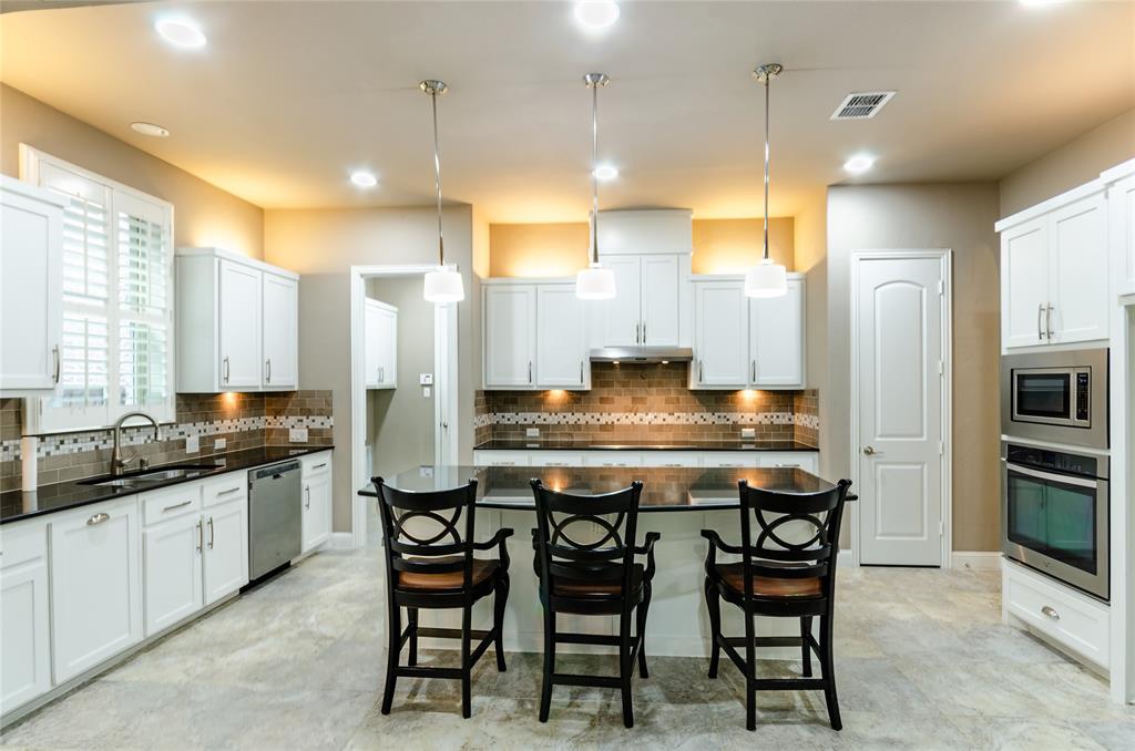 1863 Audubon Pond Way