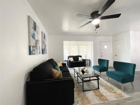 4530 Malden Lane, Dallas, TX 75216 - MLS#: 20879310