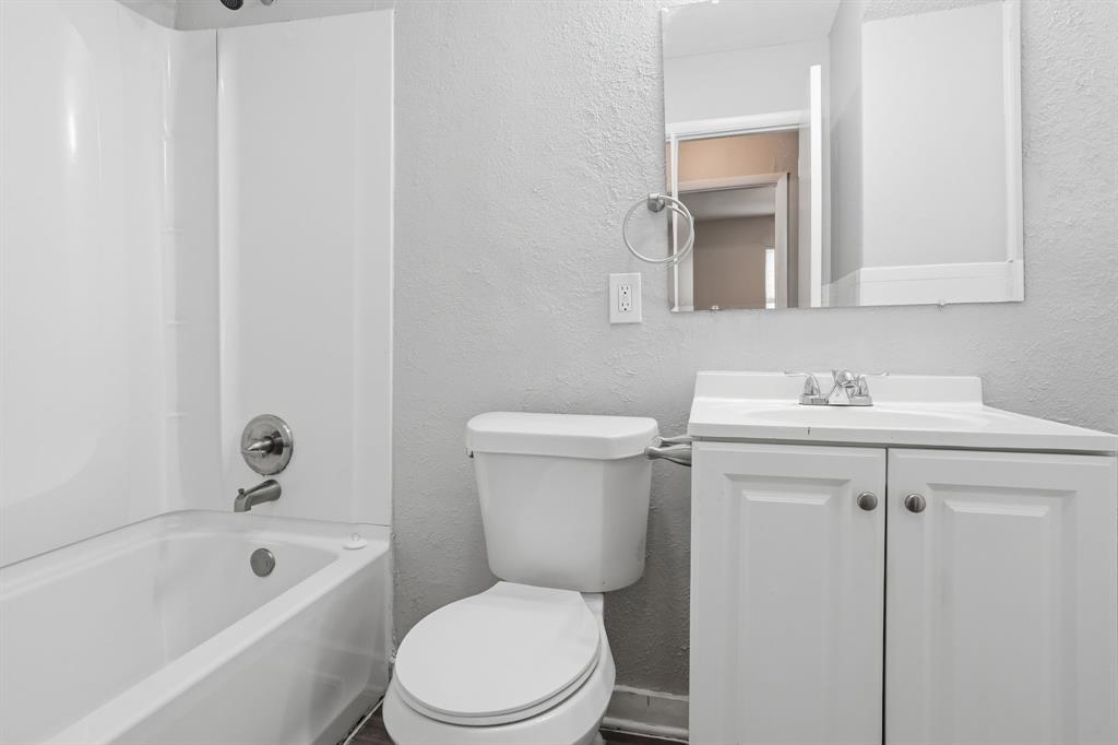 Bunche Ralph Add - Residential