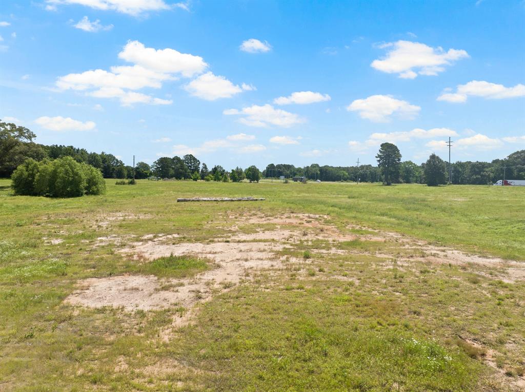 CMP NORTH - Commercial Sale