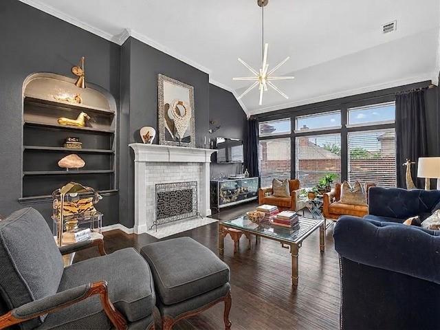 2409 Lakebend Drive