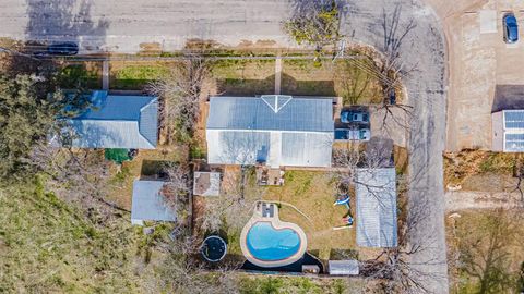 A home in Tolar