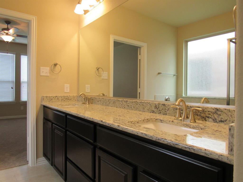 ARTESIA NORTH PHASE 4 - Residential Lease