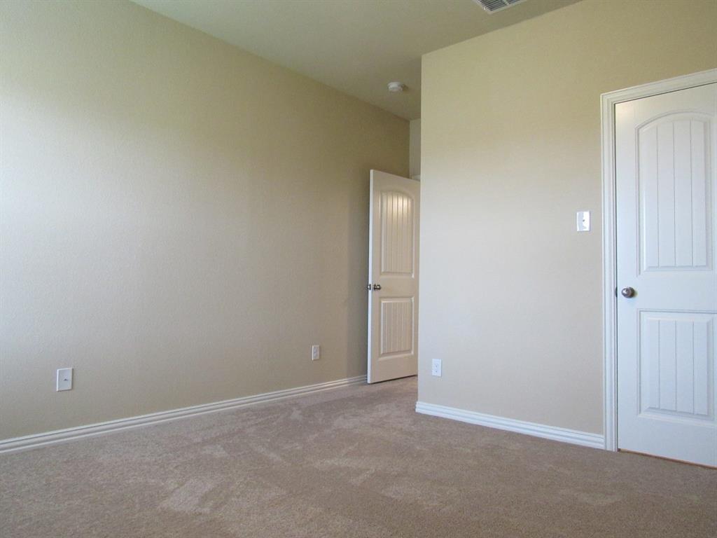 ARTESIA NORTH PHASE 4 - Residential Lease