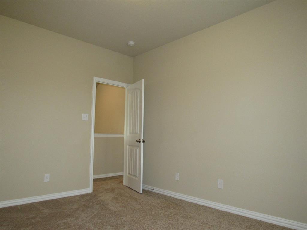 ARTESIA NORTH PHASE 4 - Residential Lease