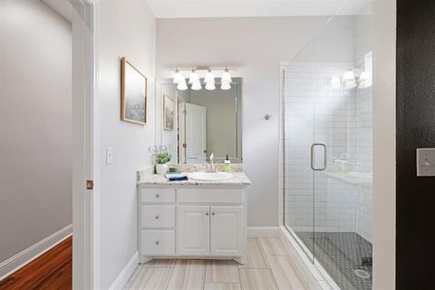 Tiny photo for 3760 Woodland Lane, Paris, TX 75462 (MLS # 21197626)