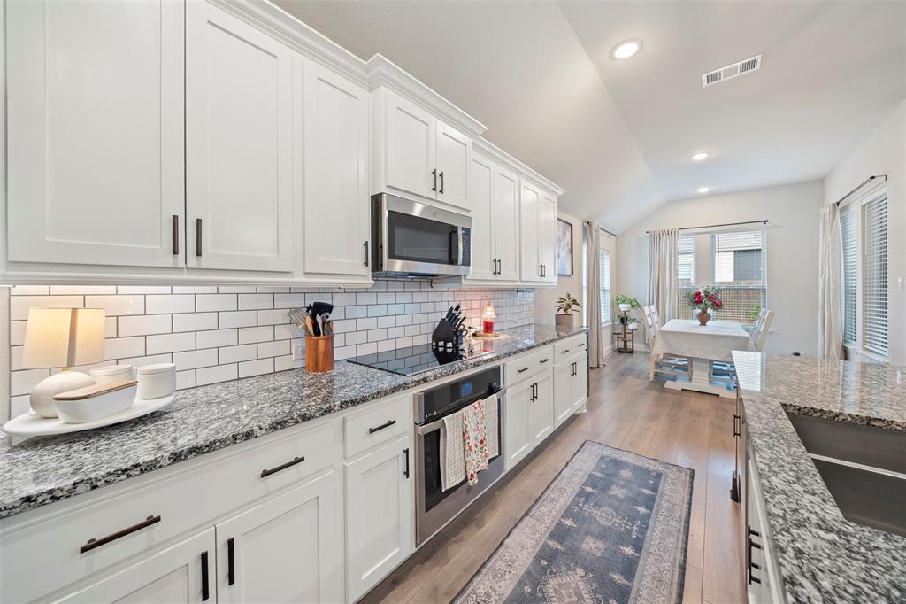 Forney, Texas 75126, United States, 4 Bedrooms Bedrooms, ,3 BathroomsBathrooms,Residential,Pending,127196