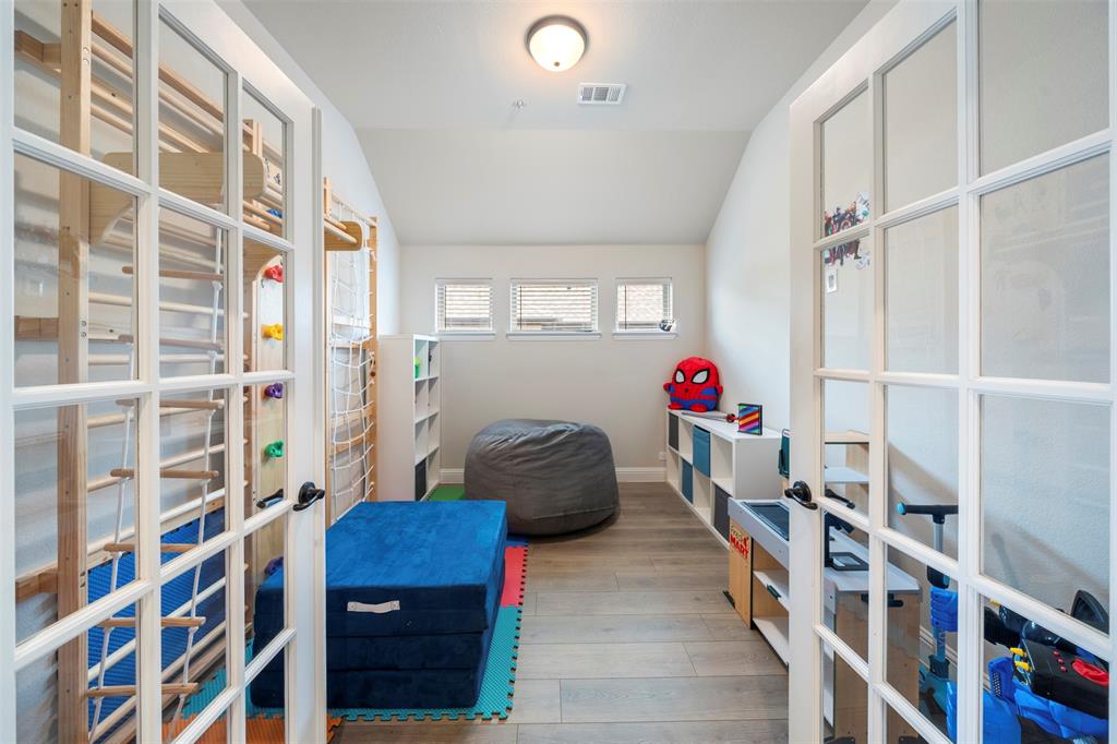 Forney, Texas 75126, United States, 4 Bedrooms Bedrooms, ,3 BathroomsBathrooms,Residential,Pending,127196