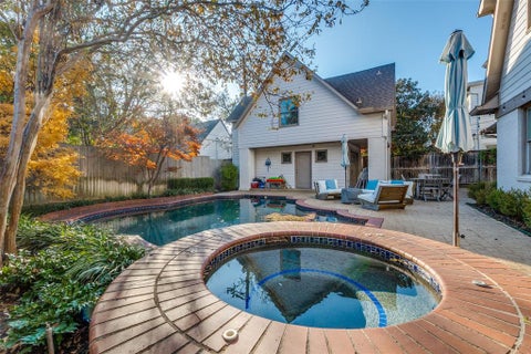 Tiny photo for 4557 Lorraine Avenue, Highland Park, TX 75205 (MLS # 21279129)